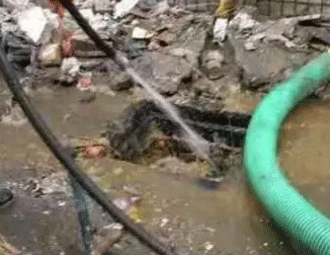 台前通下水道的小妙招