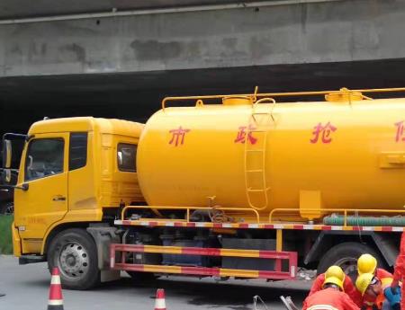 台前化粪池清理公司为您分享化粪池的清理步骤
